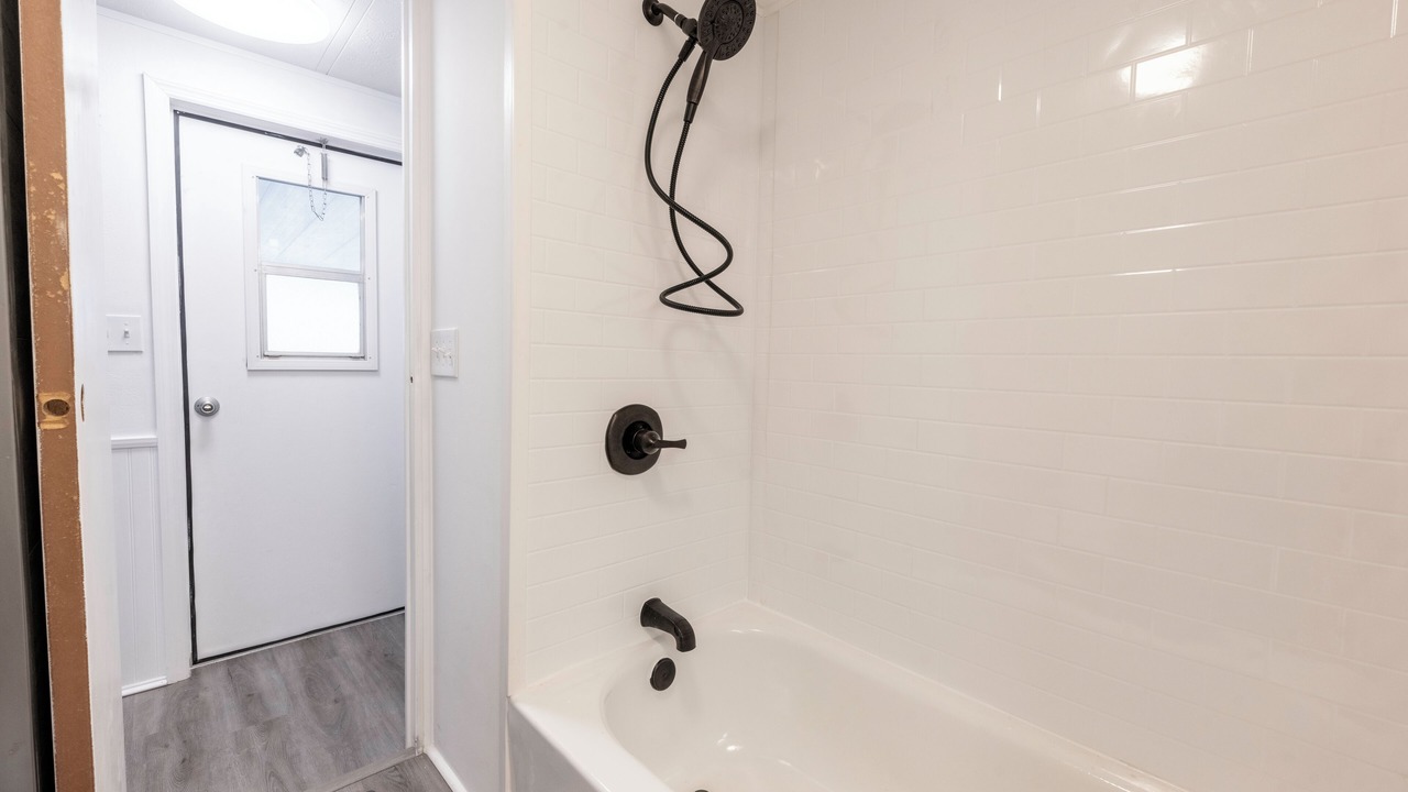 Photo of Bathroom in Zephyrhills South