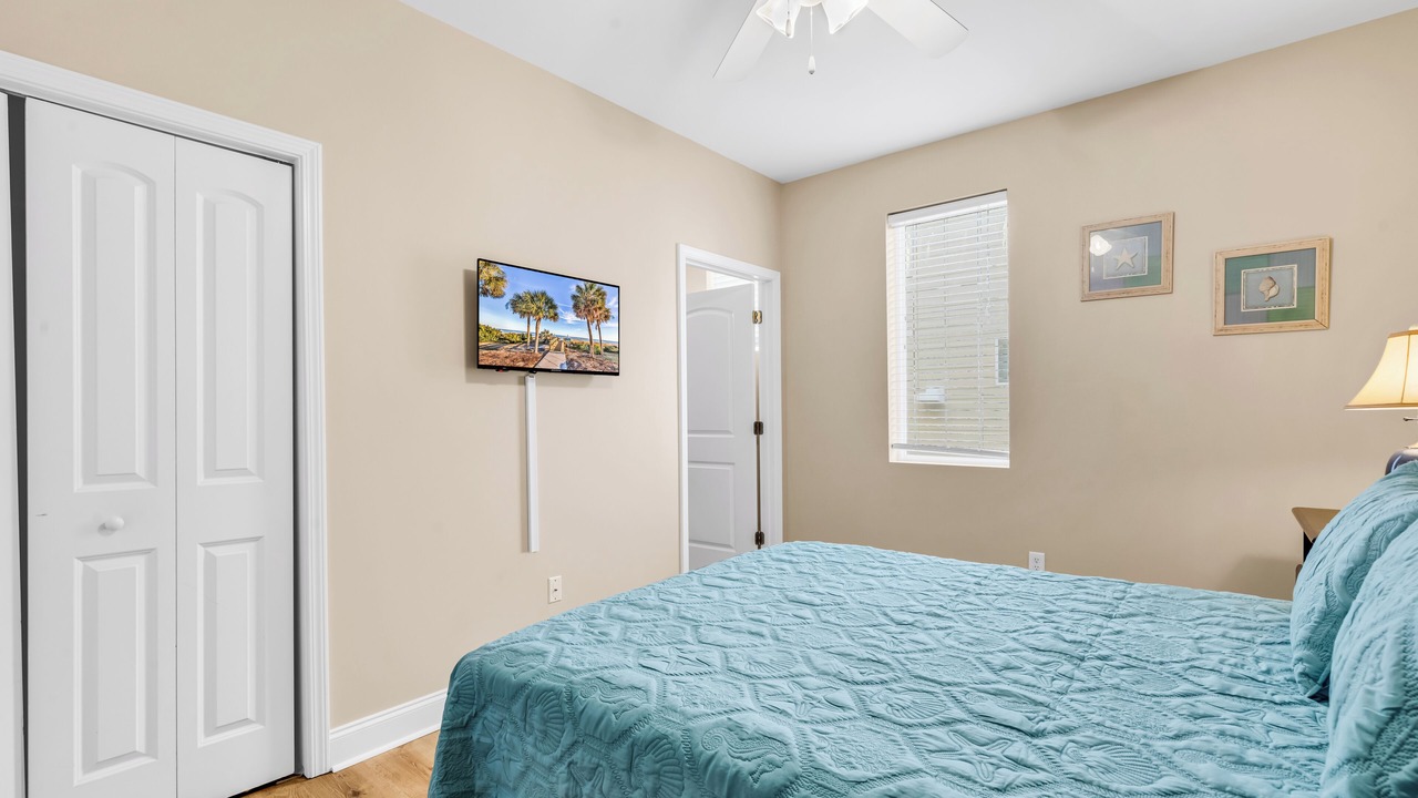 Photo of Bedroom in Windy Hill