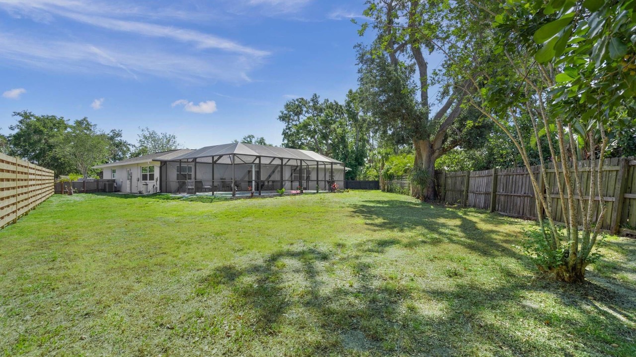 Photo of Others in Gulf Gate Estates