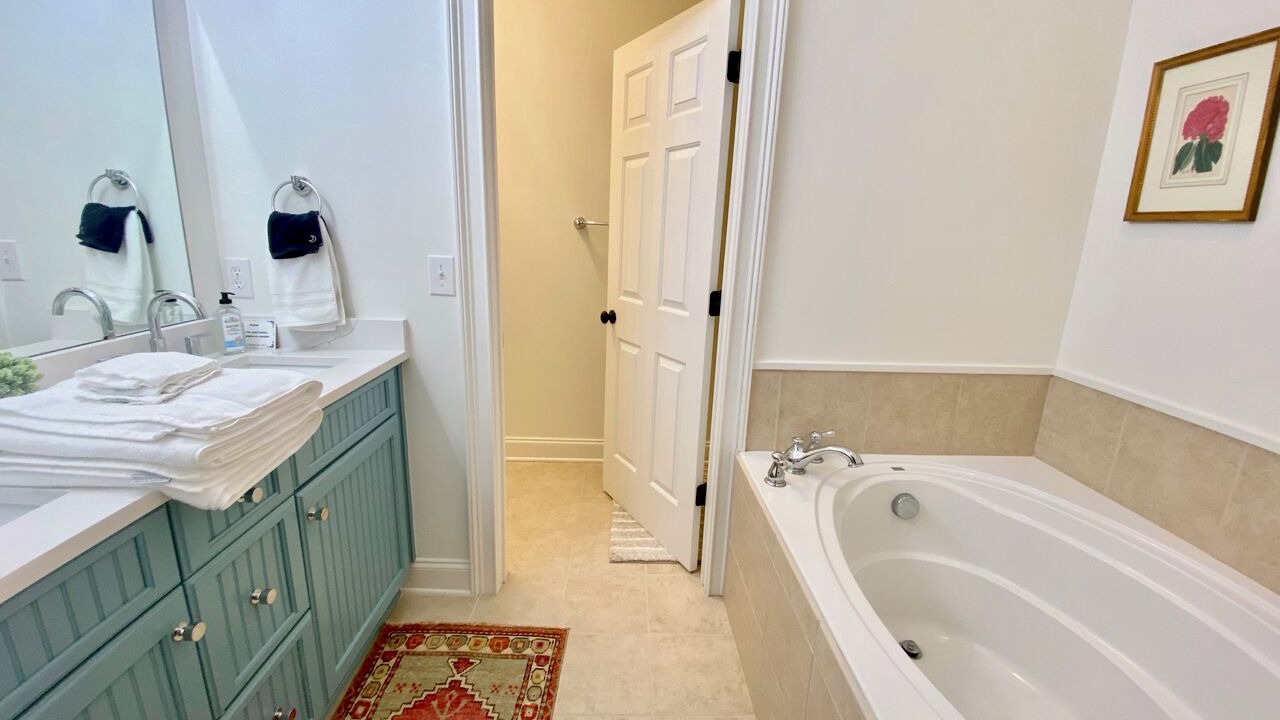 Photo of Bathroom in Greenville Downtown