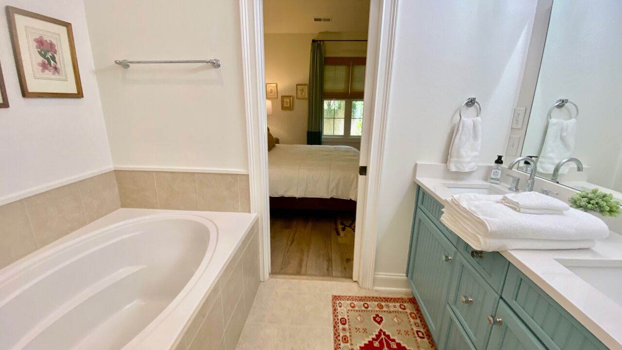 Photo of Bathroom in Greenville Downtown