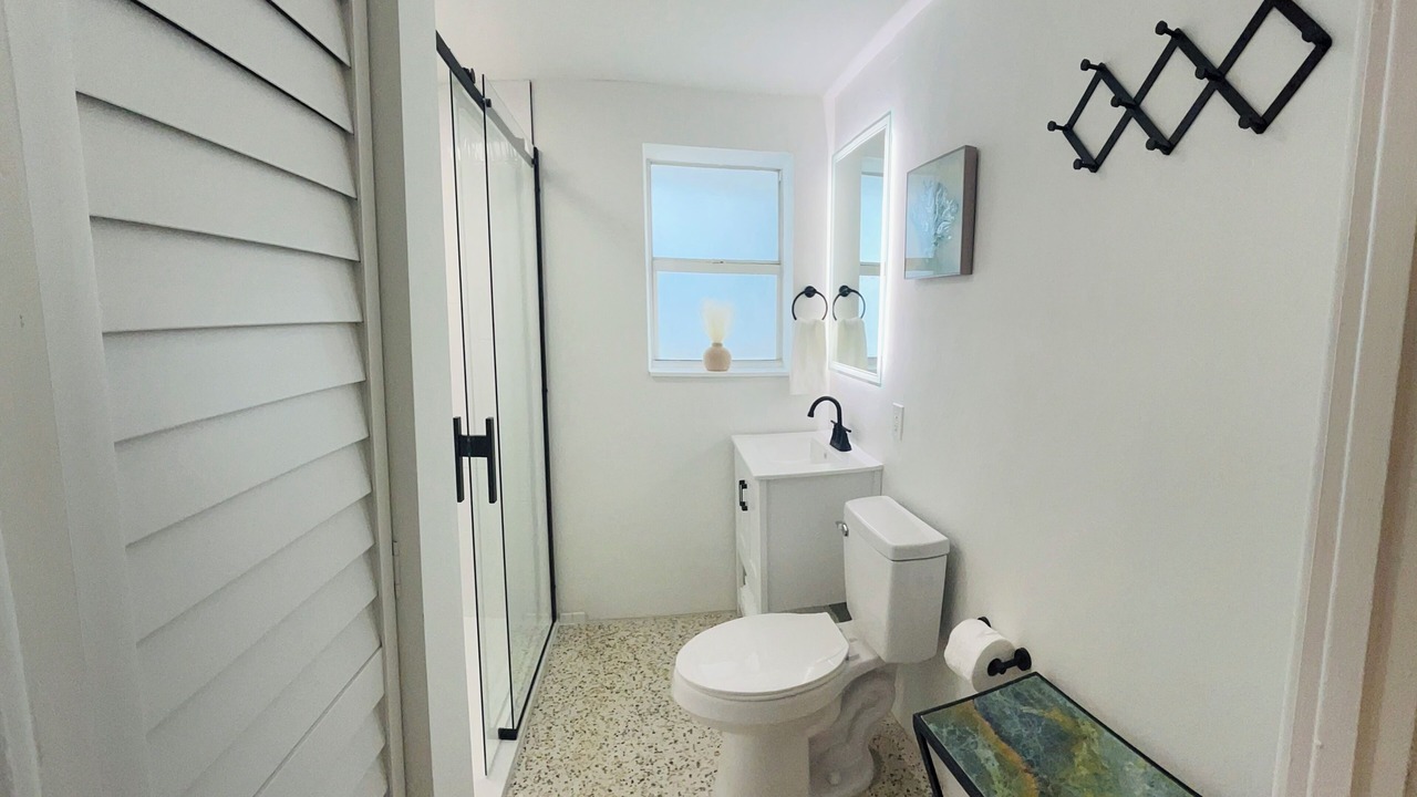 Photo of Bathroom in River District