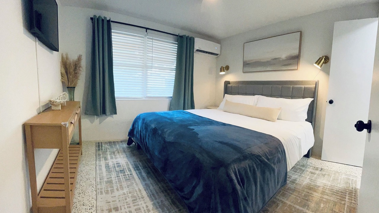Photo of Bedroom in River District