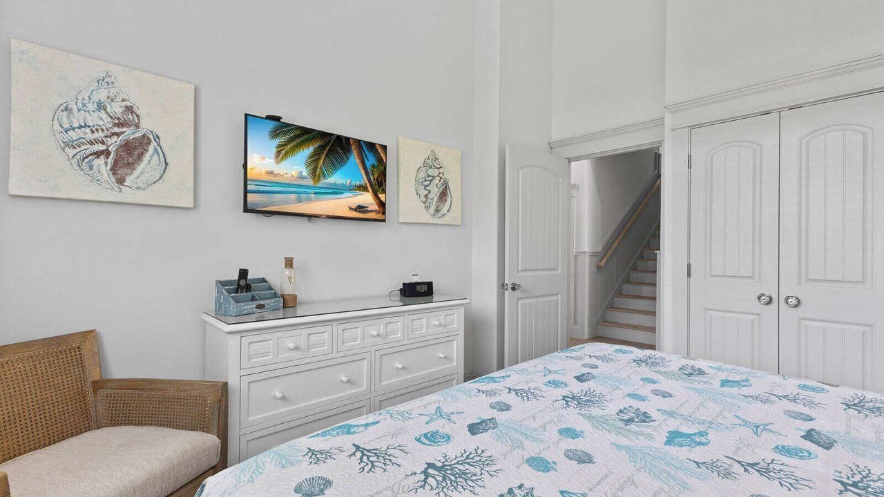 Photo of Bedroom in Holmes Beach