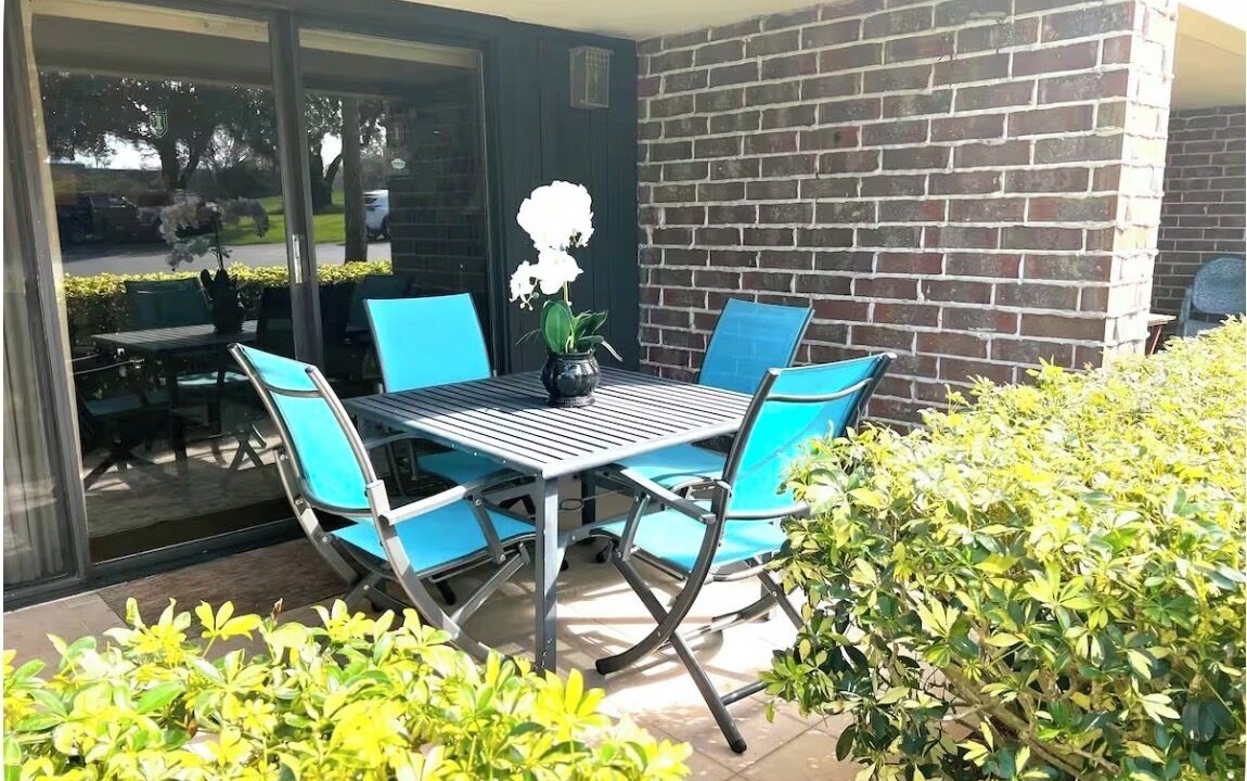 Photo of Outdoor in Lake Shore Estates