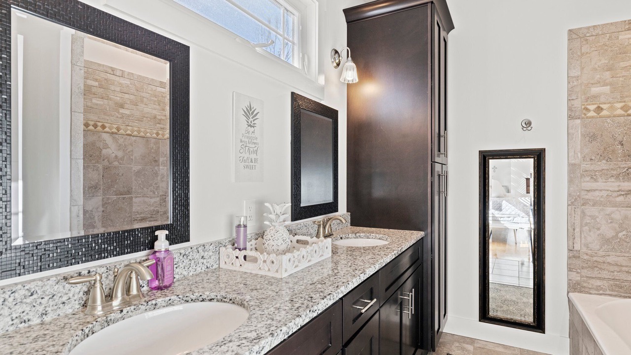 Photo of Bathroom in Hendersonville