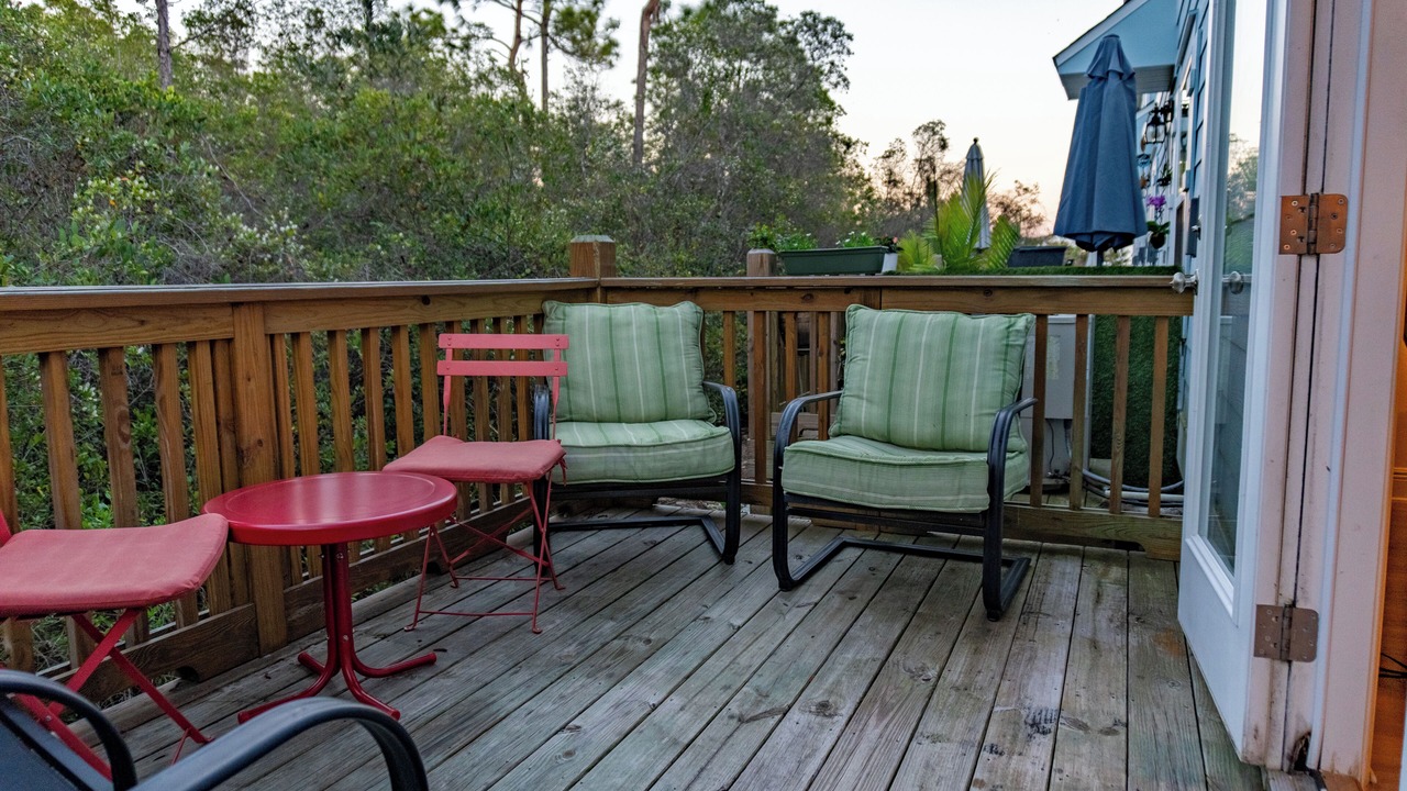 Photo of Outdoor in Thomas Drive