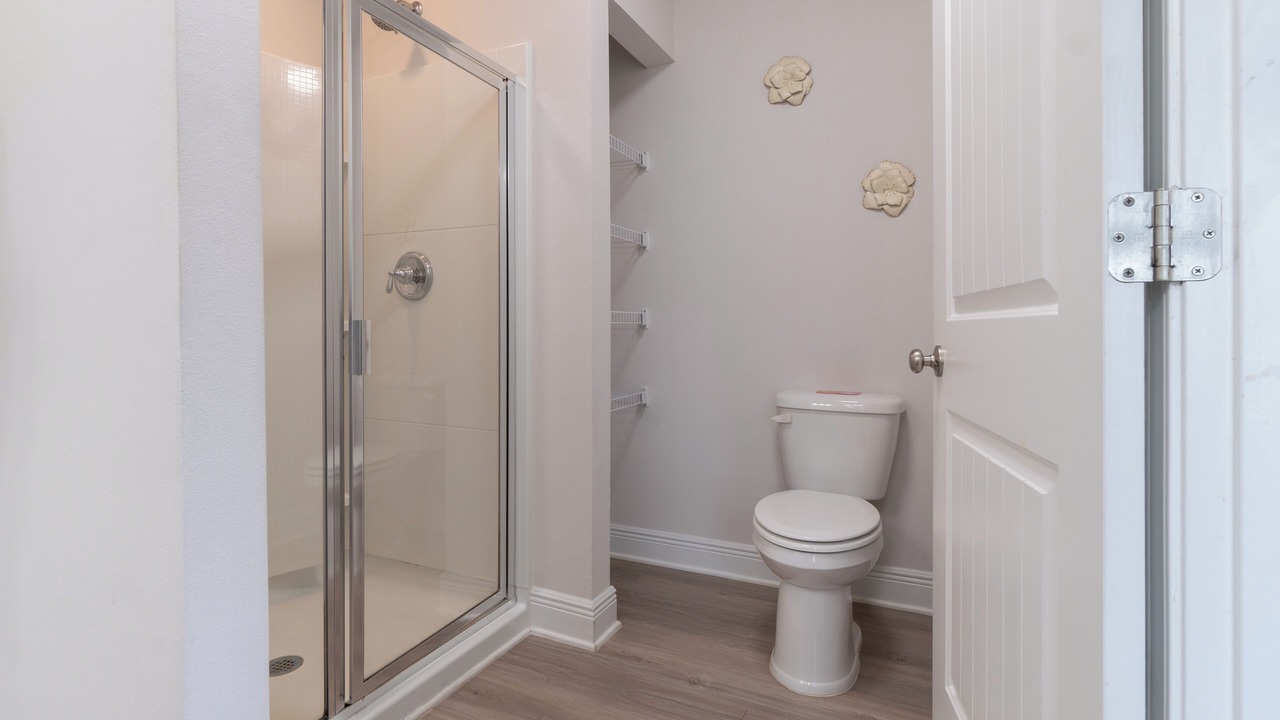 Photo of Bathroom in Thomas Drive