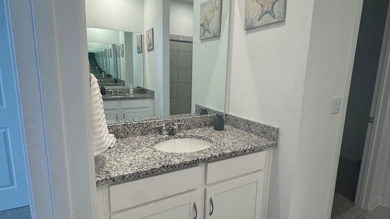 Photo of Bathroom in Leesburg