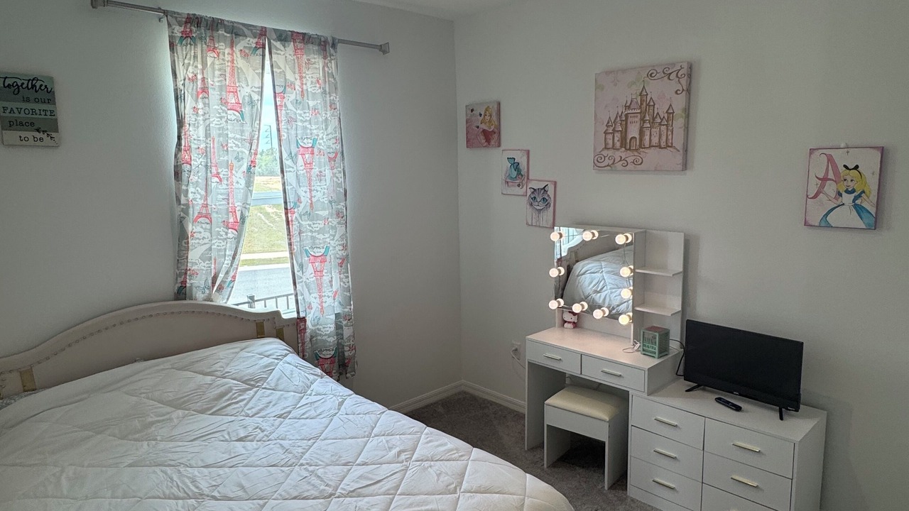 Photo of Bedroom in Leesburg