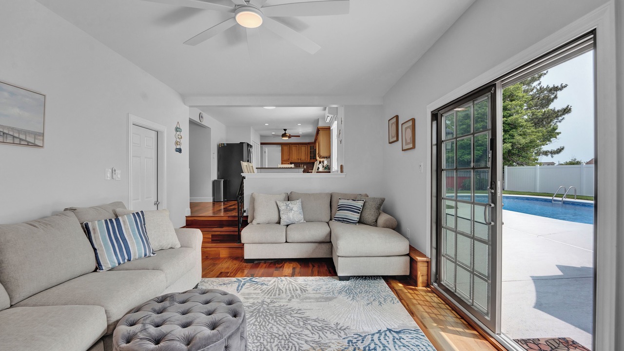 Photo of Livingroom in Brigantine
