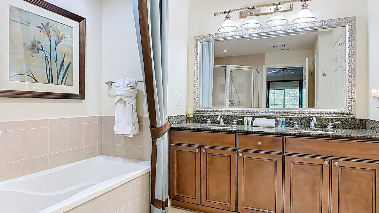 Photo of Bathroom in Reunion