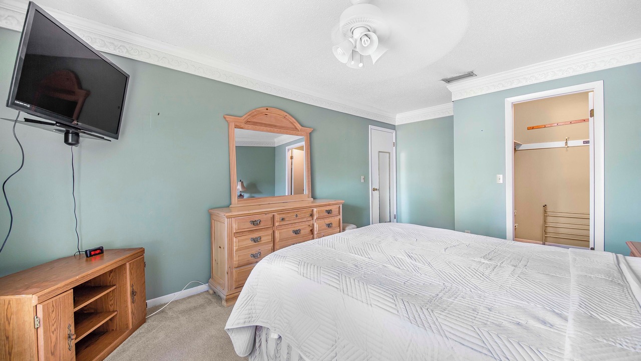 Photo of Bedroom in Temple Terrace