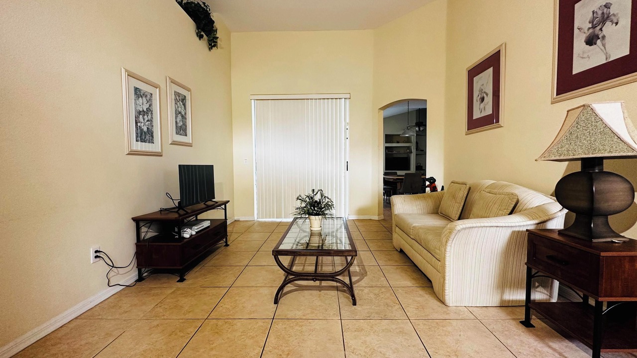 Photo of Livingroom in Highlands Reserve