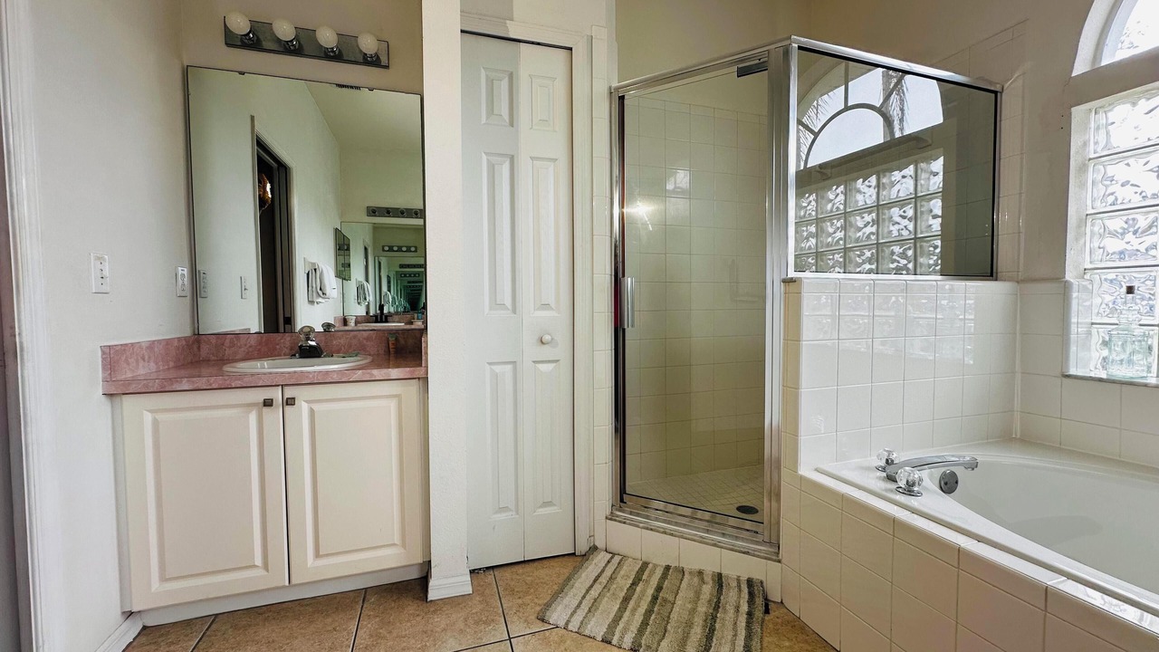 Photo of Bathroom in Highlands Reserve