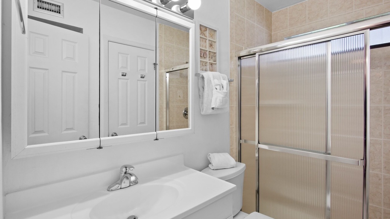 Photo of Bathroom in Bradenton Beach