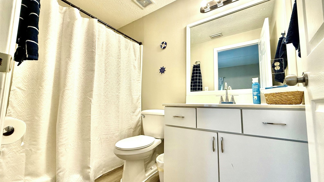 Photo of Bathroom in Hopkins Fitch Grant
