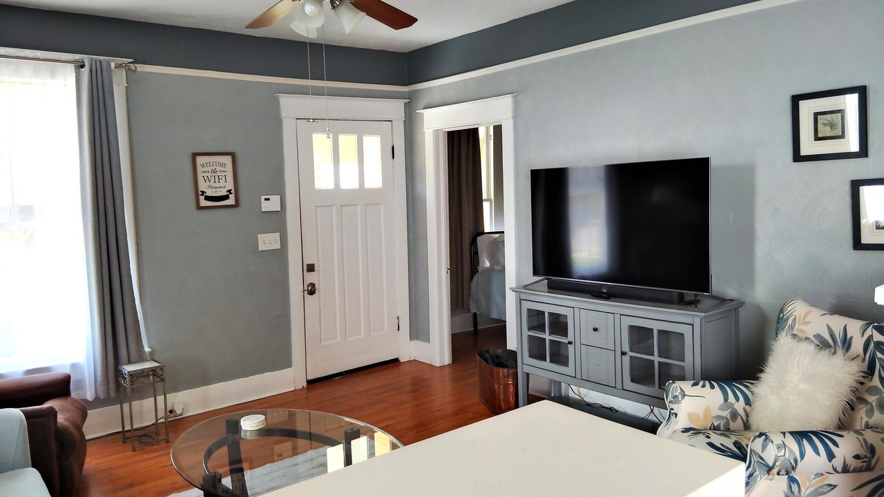 Photo of Livingroom in Tampa