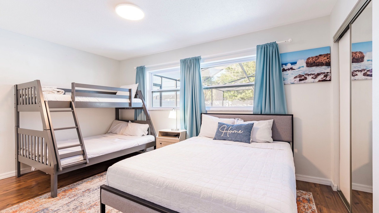Photo of Bedroom in Largo