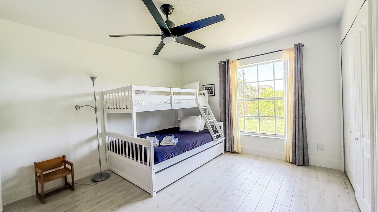 Photo of Bedroom in Astatula