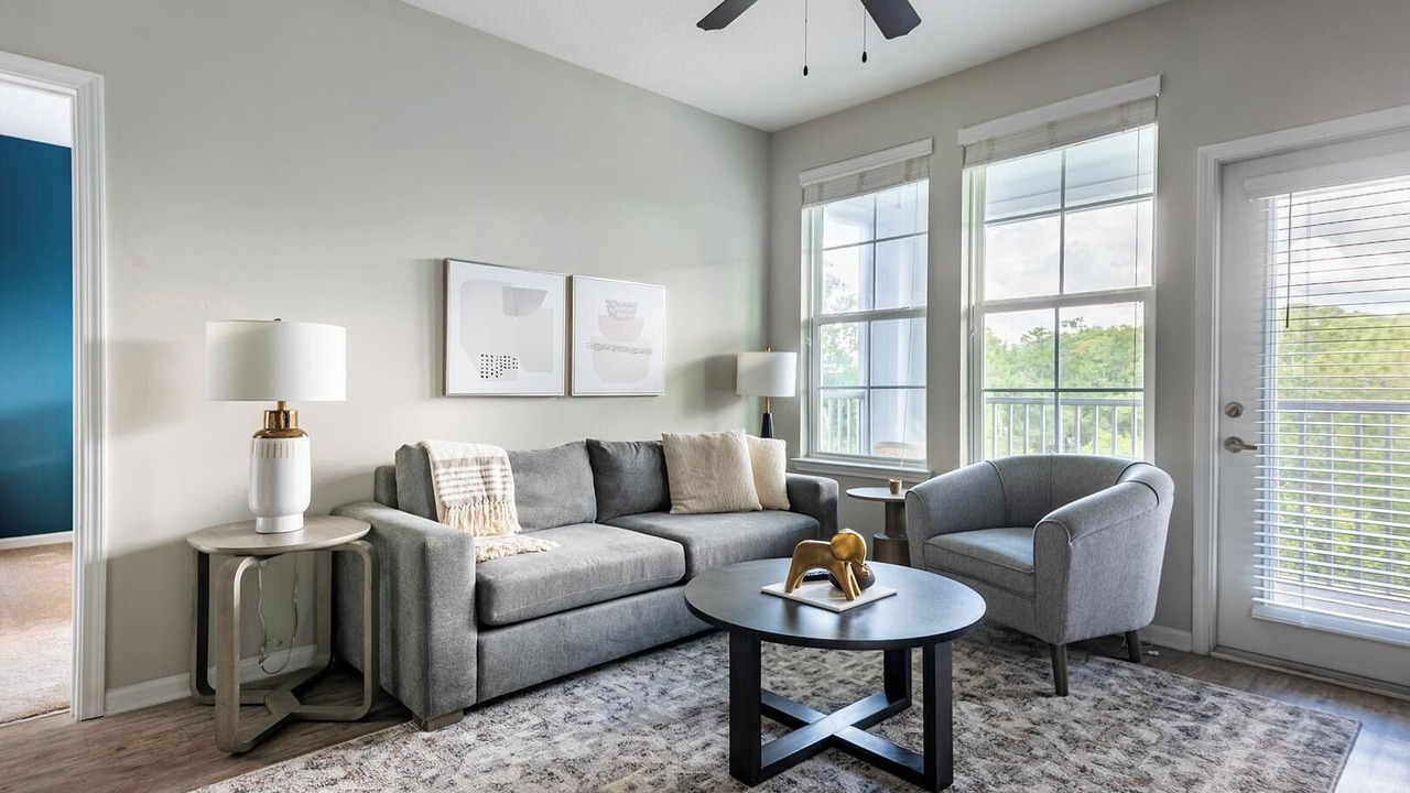 Photo of Livingroom in Land O' Lakes