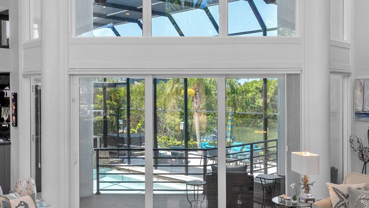 Photo of Livingroom in Whitney Beach