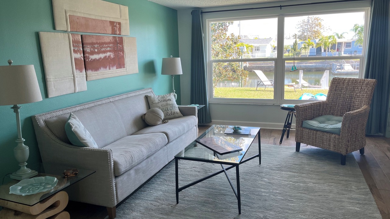 Photo of Livingroom in Sea Ranch