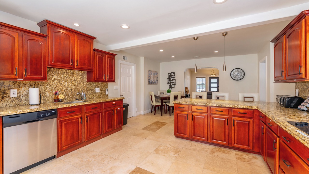 Photo of Kitchen in Survey Creek