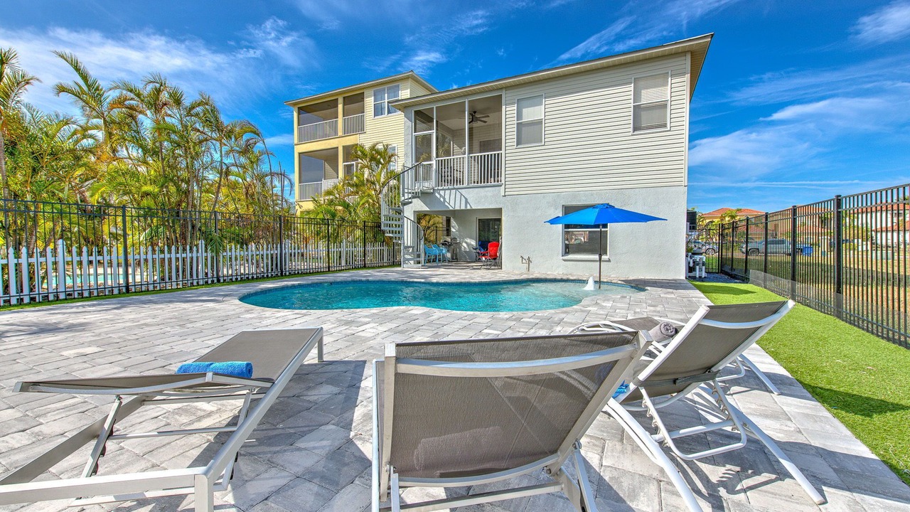 Photo of Outdoor in Apollo Beach