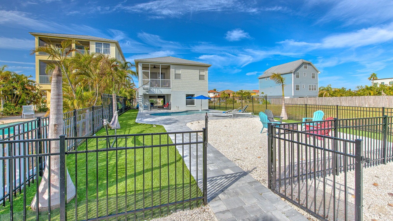 Photo of Patio Balcony in Apollo Beach