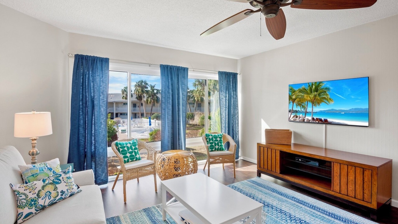 Photo of Livingroom in Saint Armands Key