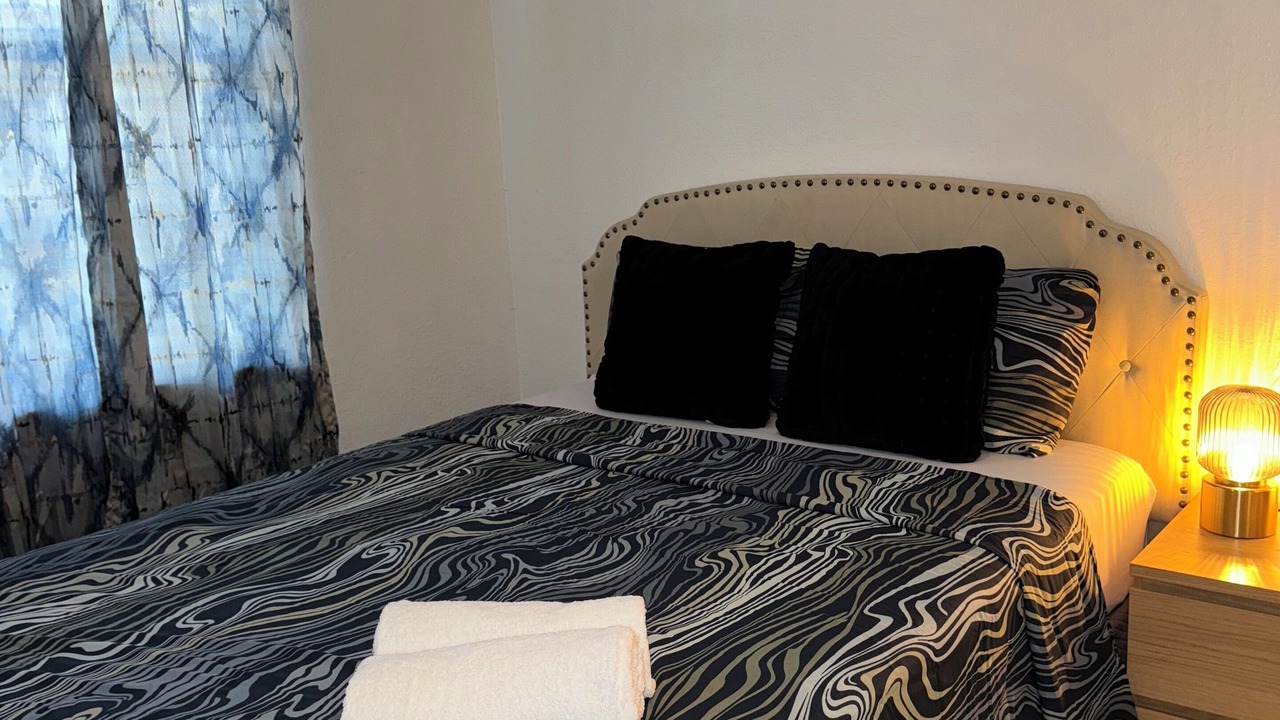 Photo of Bedroom in Metro West