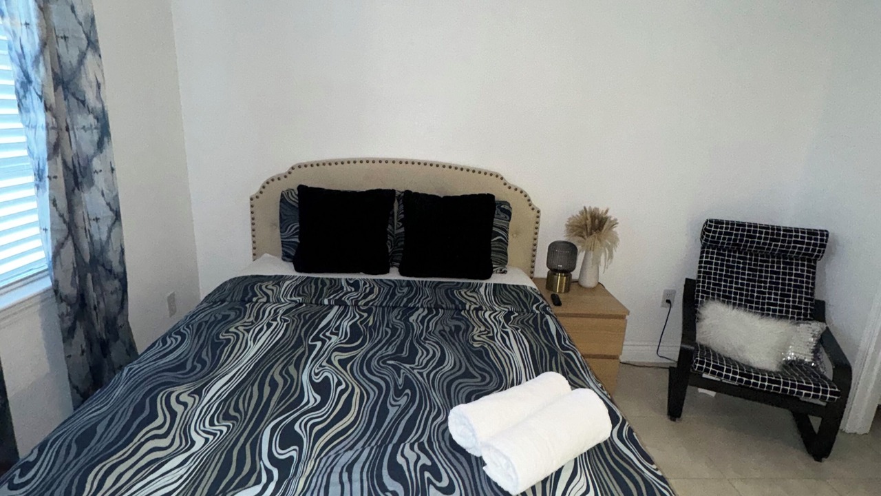 Photo of Bedroom in Metro West