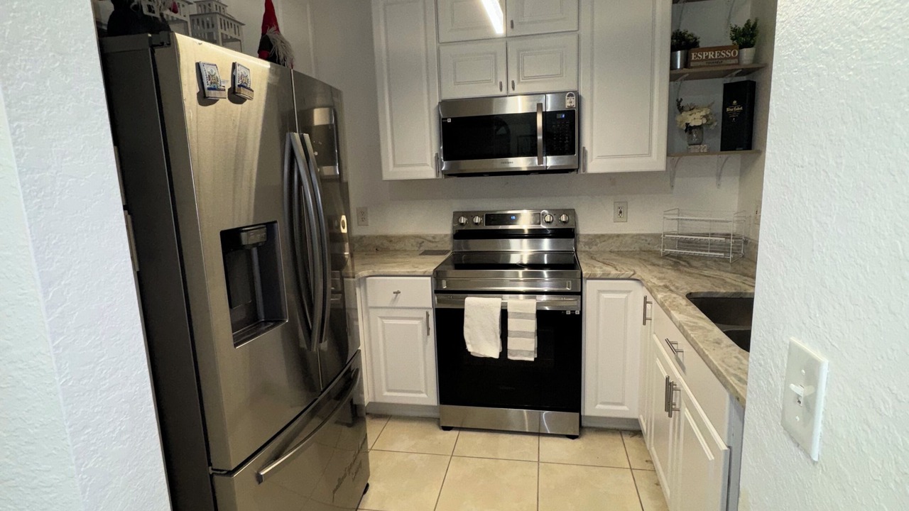 Photo of Kitchen in Metro West