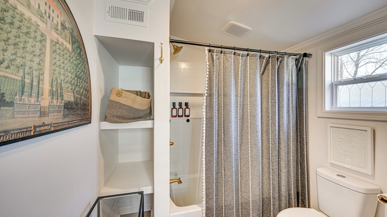 Photo of Bathroom in Parker