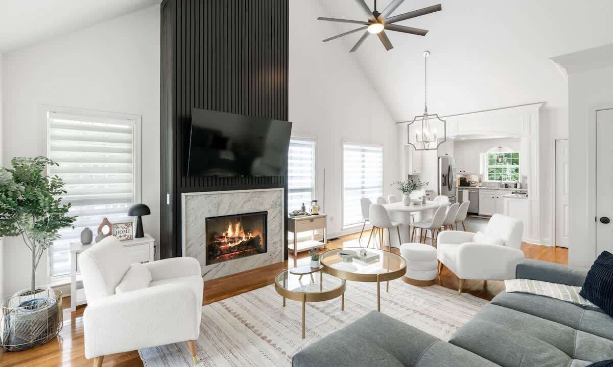 Photo of Livingroom in Simpsonville