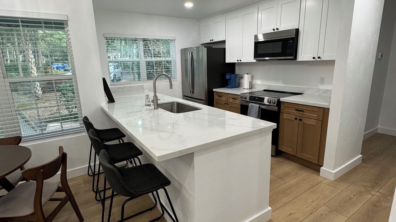 Photo of Kitchen in Haile Plantation