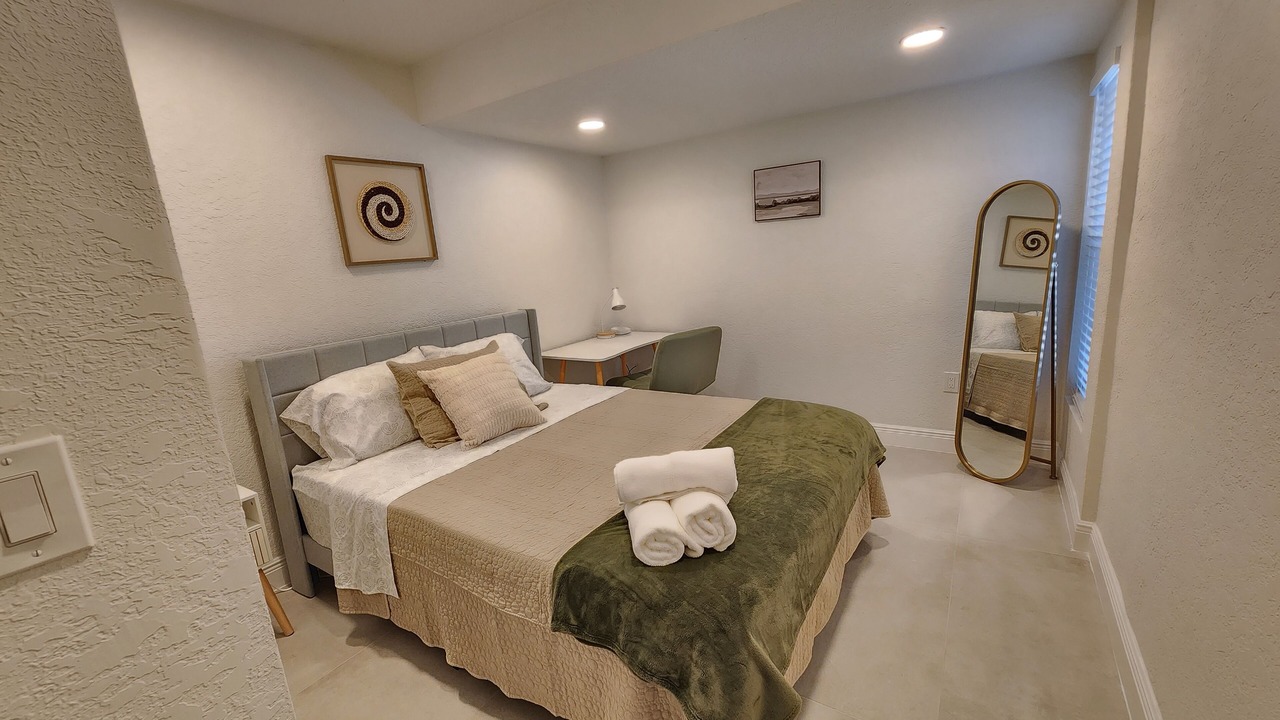 Photo of Bedroom in Lake St. George