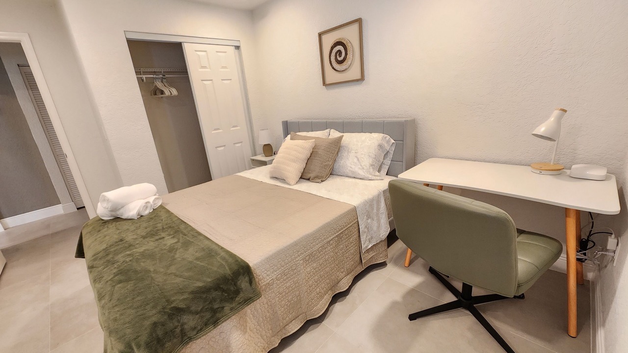 Photo of Bedroom in Lake St. George
