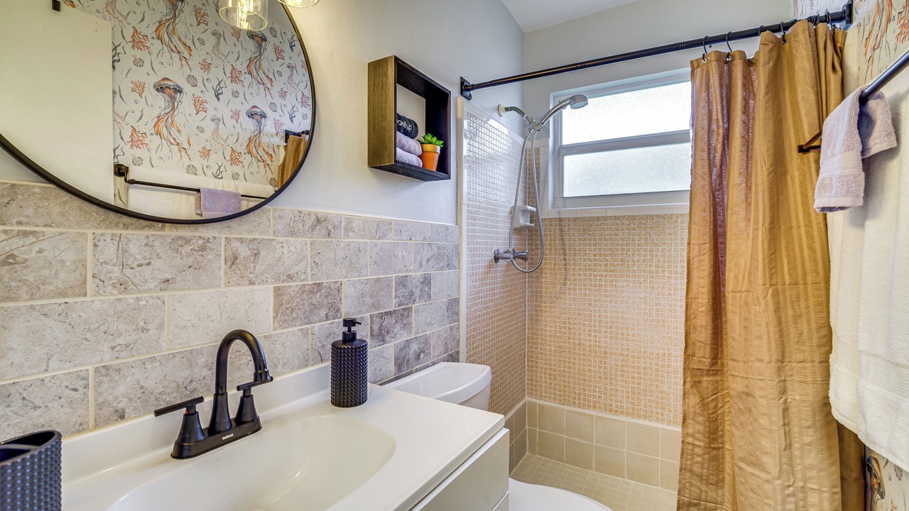 Photo of Bathroom in Port Canaveral