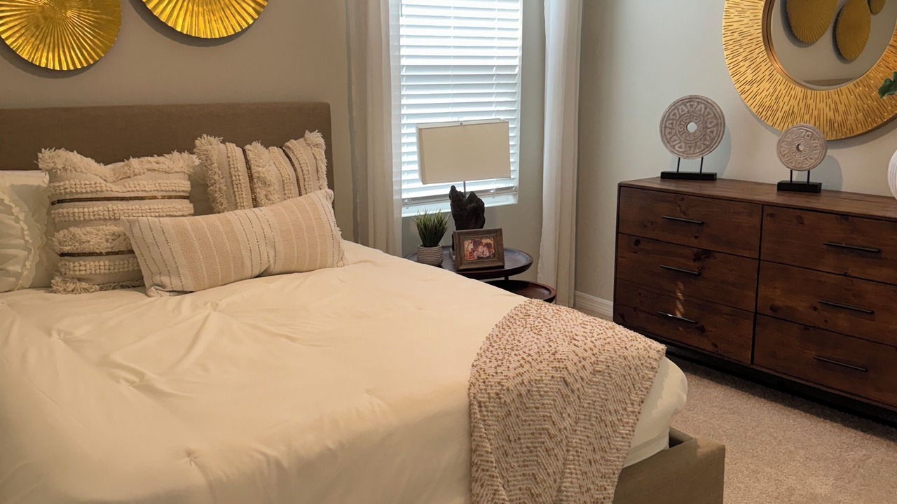 Photo of Bedroom in Glencoe