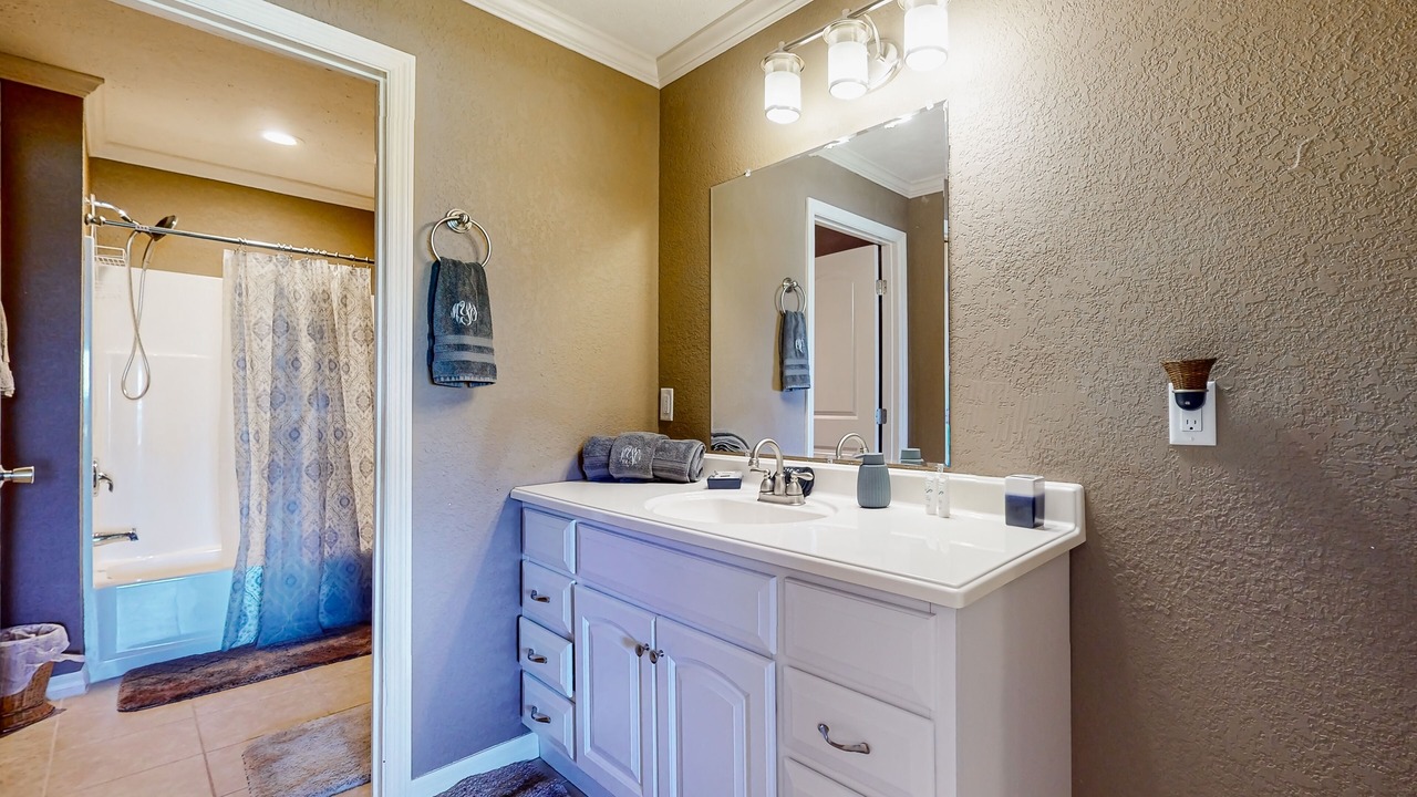 Photo of Bathroom in Micanopy