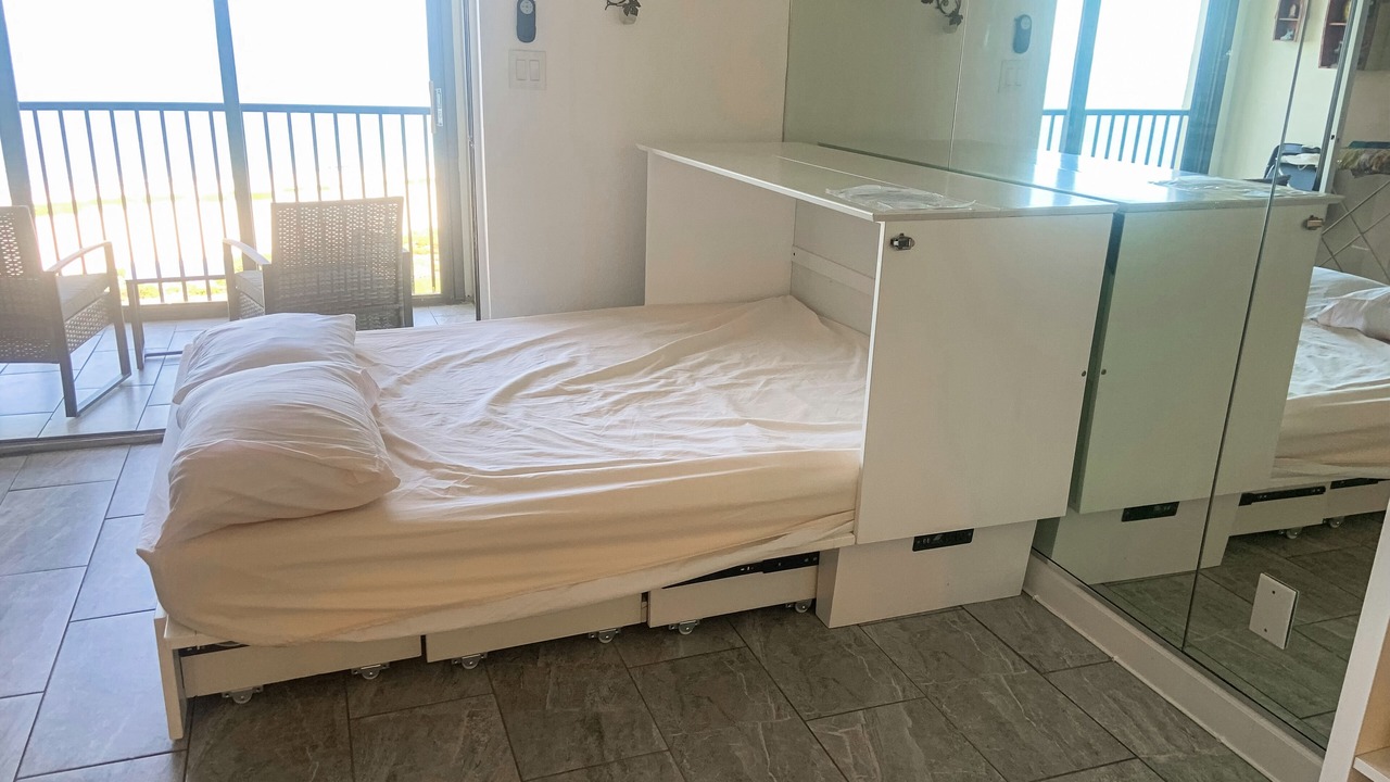 Photo of Bedroom in Sand Key