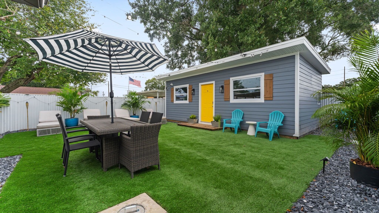 Photo of Outdoor in Pinecrest West Park