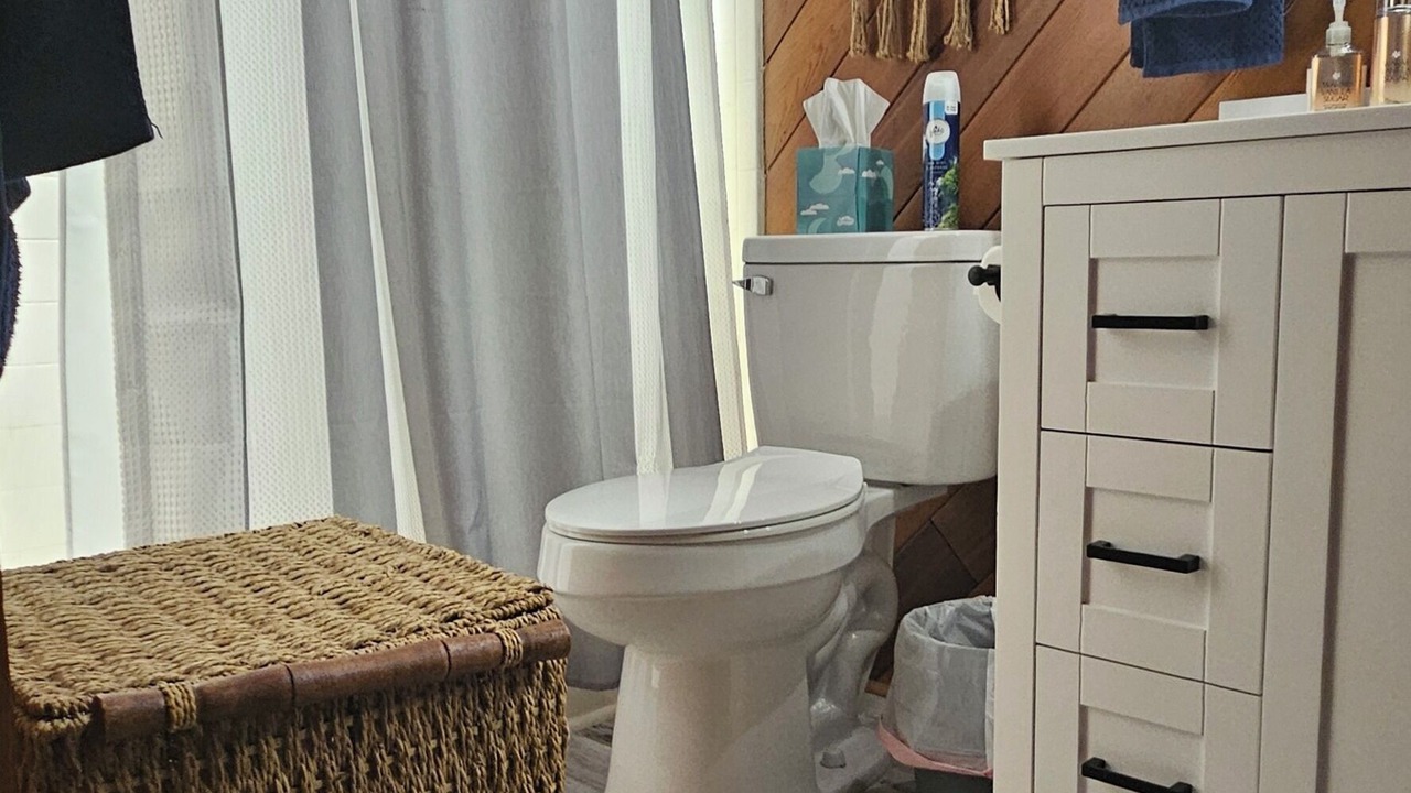 Photo of Bathroom in Bell