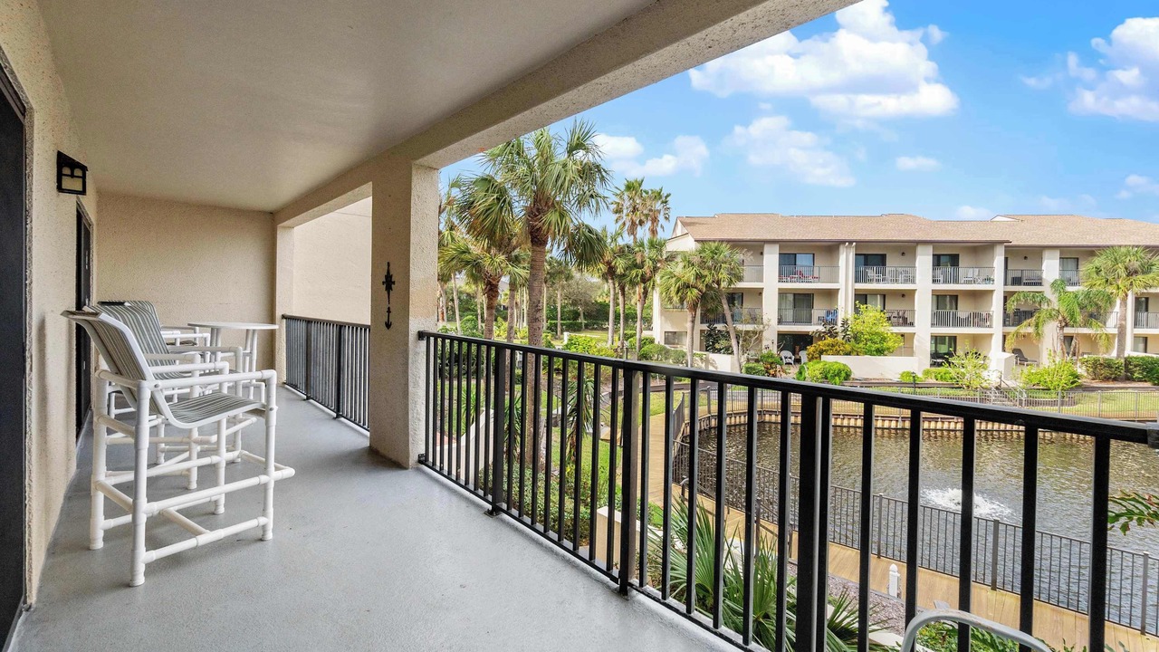 Photo of Outdoor in Surfcrest Village