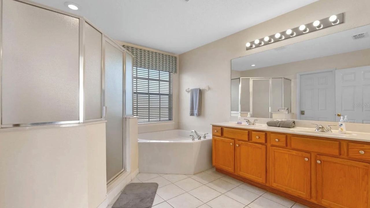 Photo of Bathroom in Highlands Reserve