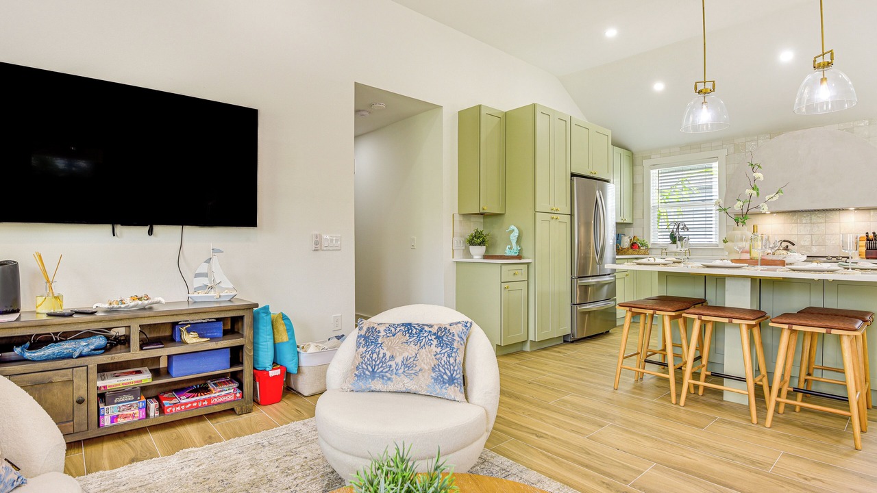 Photo of Livingroom in River District