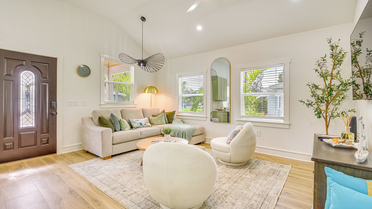 Photo of Livingroom in River District