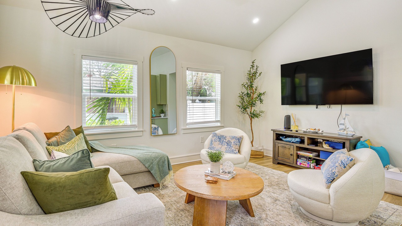 Photo of Bedroom in River District